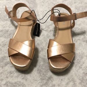 Express platform wedge sandal